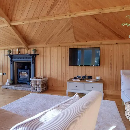 Tatil Evi Lilymere Boat House *