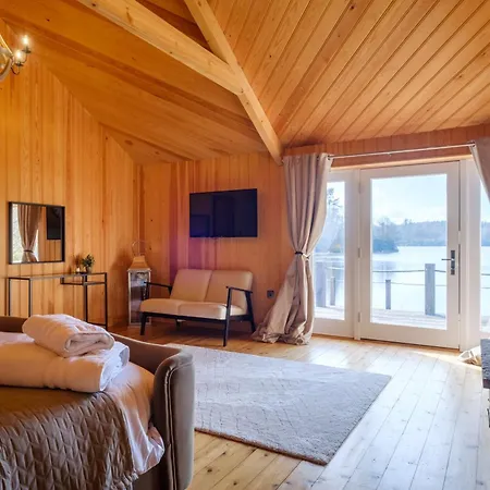 Lilymere Boat House Tatil Evi *