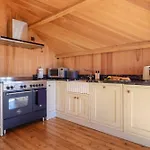 Lilymere Boat House 펜션 세드버그